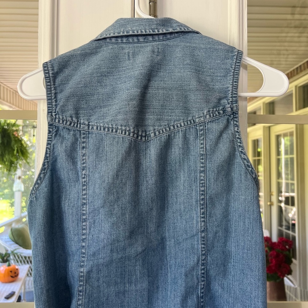 J.Crew Light Blue Denim Shirt XS - Picture 2 of 3
